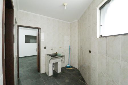 Casa à venda com 362m², 4 quartos e 5 vagasÁrea de Serviço e Banheiro de Serviço