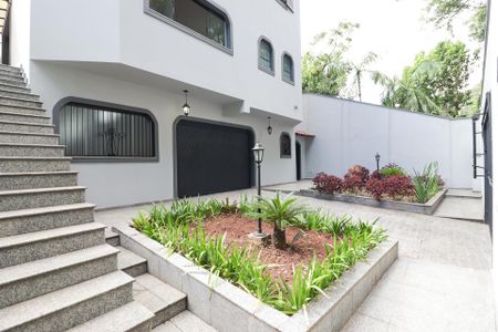 Casa à venda com 362m², 4 quartos e 5 vagasJardim