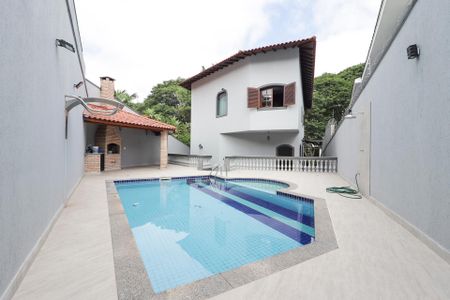 Casa à venda com 362m², 4 quartos e 5 vagasPiscina e Churrasqueira