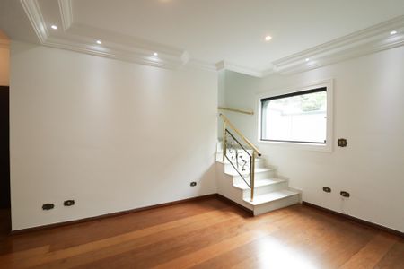 Casa à venda com 362m², 4 quartos e 5 vagasSala