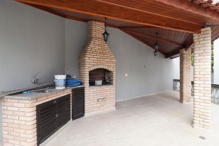 Casa à venda com 362m², 4 quartos e 5 vagasPiscina e Churrasqueira