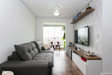 Apartamento à venda com 60m², 3 quartos e 1 vaga Apartamento à venda com 60m², 3 quartos e 1 vagaSala