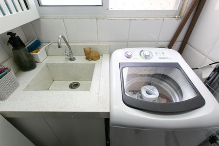 Apartamento à venda com 60m², 3 quartos e 1 vaga Apartamento à venda com 60m², 3 quartos e 1 vagaÁrea de Serviço