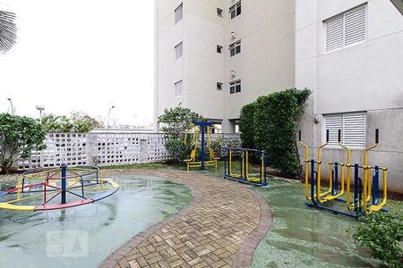 Apartamento à venda com 60m², 3 quartos e 1 vaga Apartamento à venda com 60m², 3 quartos e 1 vagaÁrea comum - Playground
