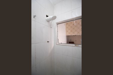 Casa à venda com 300m², 2 quartos e 2 vagas Casa à venda com 300m², 2 quartos e 2 vagasBanheiro de Serviço