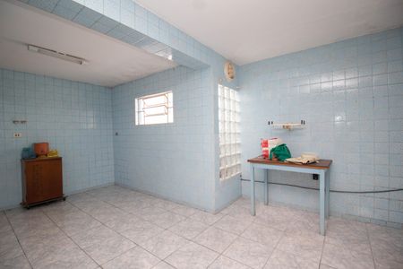 Casa à venda com 300m², 2 quartos e 2 vagas Casa à venda com 300m², 2 quartos e 2 vagasCozinha