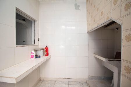 Casa à venda com 300m², 2 quartos e 2 vagas Casa à venda com 300m², 2 quartos e 2 vagasÁrea de Serviço