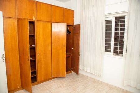 Casa para alugar com 98m², 3 quartos e 1 vagaQuarto 1