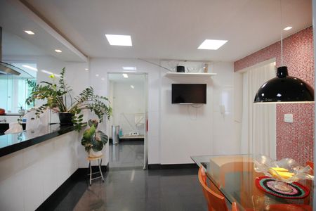 Apartamento à venda com 375m², 5 quartos e 4 vagasCopa