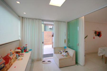 Apartamento à venda com 375m², 5 quartos e 4 vagasVaranda coberta