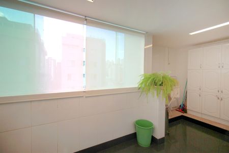 Apartamento à venda com 375m², 5 quartos e 4 vagasÁrea de Serviço