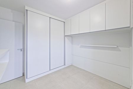 Apartamento para alugar com 65m², 2 quartos e 1 vagaSuíte