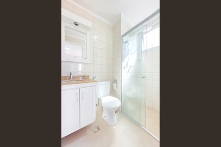 Apartamento para alugar com 63m², 1 quarto e 1 vaga Apartamento para alugar com 63m², 1 quarto e 1 vagaBanheiro da Suíte