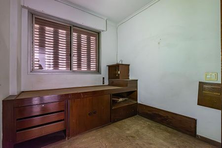 Apartamento à venda com 333m², 3 quartos e 5 vagasQuarto de Serviço 2