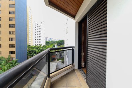 Apartamento à venda com 311m², 3 quartos e sem vagaVaranda suíte 3