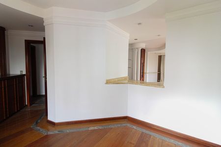 Apartamento à venda com 311m², 3 quartos e sem vagaSala de TV