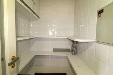 Apartamento à venda com 311m², 3 quartos e sem vagaDespensa