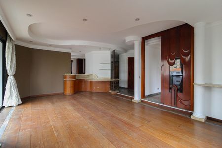 Apartamento à venda com 311m², 3 quartos e sem vagaSala