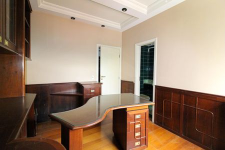 Apartamento à venda com 311m², 3 quartos e sem vagaQuarto 1 - Suíte