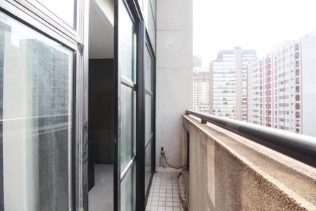 Apartamento à venda com 88m², 1 quarto e 2 vagasVaranda