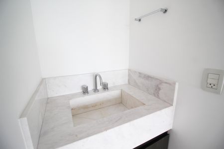 Apartamento à venda com 88m², 1 quarto e 2 vagasBanheiro da Suíte