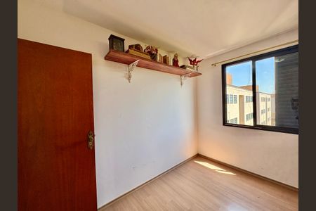 Apartamento à venda com 87m², 3 quartos e 1 vagaQuarto 2