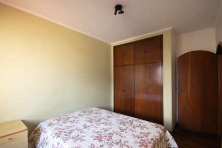 Casa à venda com 185m², 4 quartos e 4 vagas Casa à venda com 185m², 4 quartos e 4 vagasQuarto 2