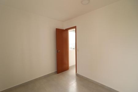 Casa para alugar com 69m², 2 quartos e 1 vaga Casa para alugar com 69m², 2 quartos e 1 vagaQuarto 1