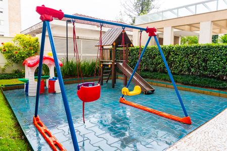 Apartamento à venda com 64m², 2 quartos e 2 vagasÁrea comum - Playground