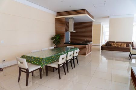 Apartamento à venda com 64m², 2 quartos e 2 vagasÁrea comum - Salão de festas