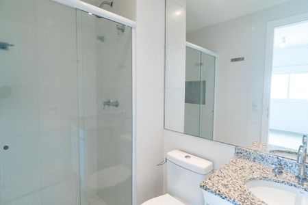 Apartamento à venda com 64m², 2 quartos e 2 vagasBanheiro da Suíte