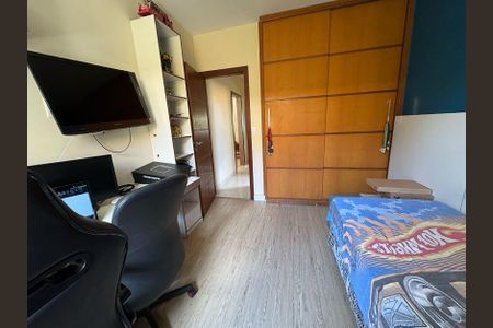 Casa à venda com 1000m², 4 quartos e 8 vagasQuarto 5