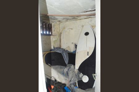 Casa à venda com 700m², 4 quartos e 2 vagas Casa à venda com 700m², 4 quartos e 2 vagasÁrea comum