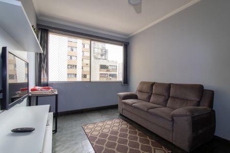 Apartamento para alugar com 82m², 3 quartos e sem vagaSala