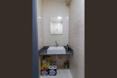 Apartamento para alugar com 82m², 3 quartos e sem vagaBanheiro