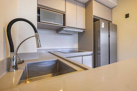 Apartamento para alugar com 100m², 1 quarto e sem vaga Apartamento para alugar com 100m², 1 quarto e sem vagaSala/Cozinha