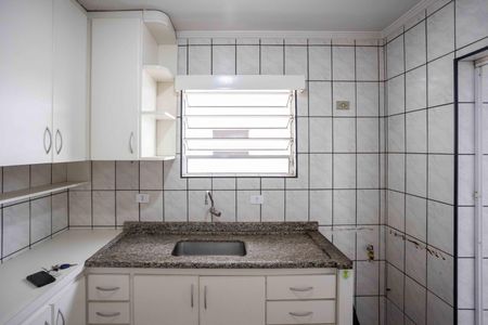 Apartamento para alugar com 74m², 2 quartos e 1 vagaCozinha