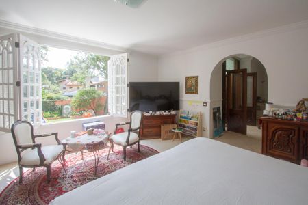 Casa à venda com 700m², 4 quartos e 4 vagasSuíte Master