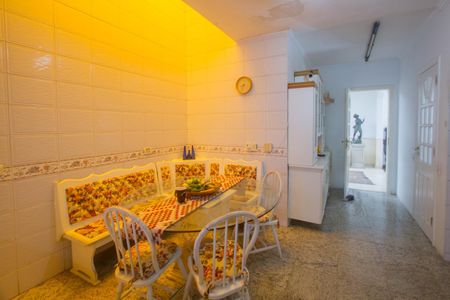 Casa à venda com 700m², 4 quartos e 4 vagasCozinha