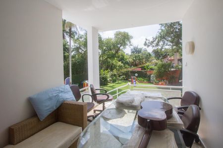 Casa à venda com 700m², 4 quartos e 4 vagasSuíte Master