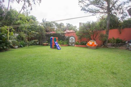 Casa à venda com 700m², 4 quartos e 4 vagasJardim