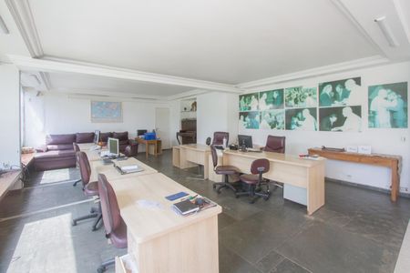 Casa à venda com 700m², 4 quartos e 4 vagasÁrea Gourmet