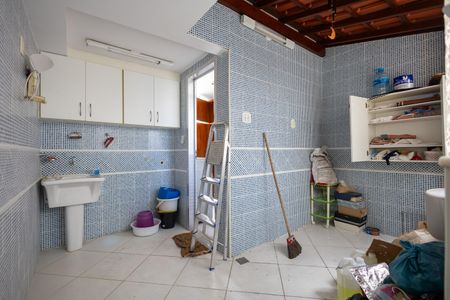 Apartamento à venda com 177m², 3 quartos e 1 vagaÁrea de Serviço