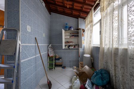 Apartamento à venda com 177m², 3 quartos e 1 vagaÁrea de Serviço