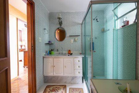 Apartamento à venda com 177m², 3 quartos e 1 vagaBanheiro Social