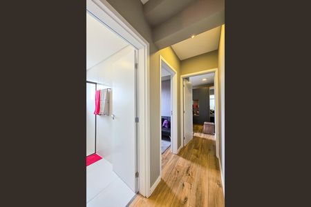 Apartamento para alugar com 65m², 2 quartos e 1 vaga Apartamento para alugar com 65m², 2 quartos e 1 vagaCorredor