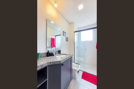 Apartamento para alugar com 65m², 2 quartos e 1 vaga Apartamento para alugar com 65m², 2 quartos e 1 vagaBanheiro