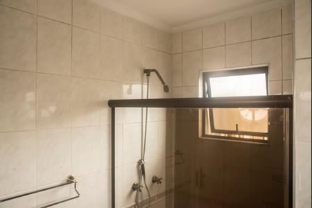 Casa à venda com 191m², 3 quartos e 3 vagasBanheiro da Suíte