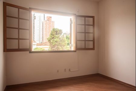 Casa à venda com 191m², 3 quartos e 3 vagasQuarto 1