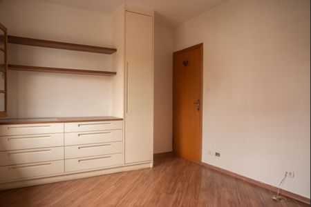 Casa à venda com 191m², 3 quartos e 3 vagasSuíte